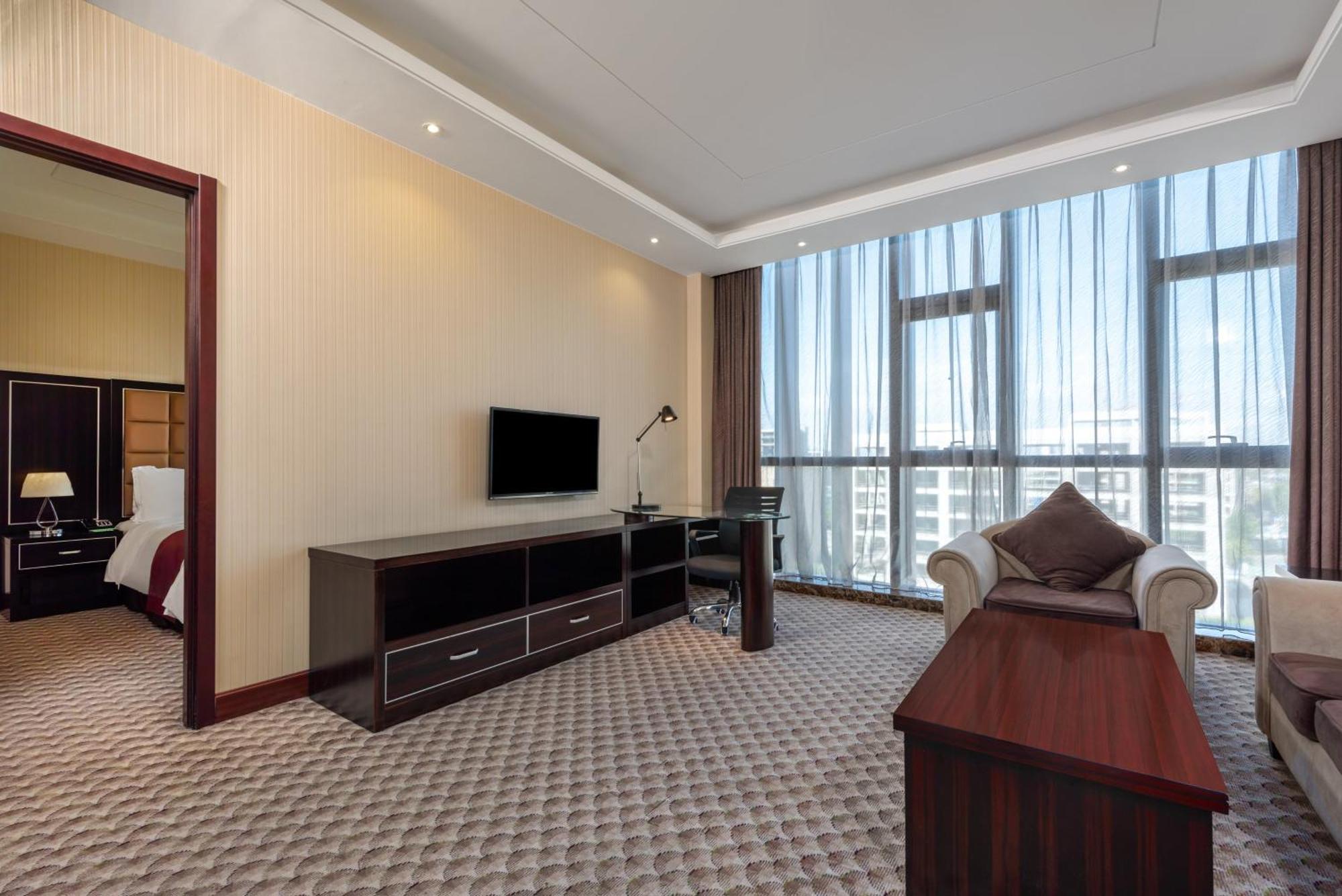 Holiday Inn Beijing Airport Zone By Ihg Shunyi Exteriör bild
